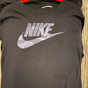 Nike Men’s graphic tee